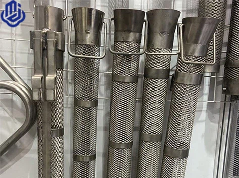 Cistella rodona de titani